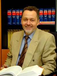 Bernhard J.Theisen